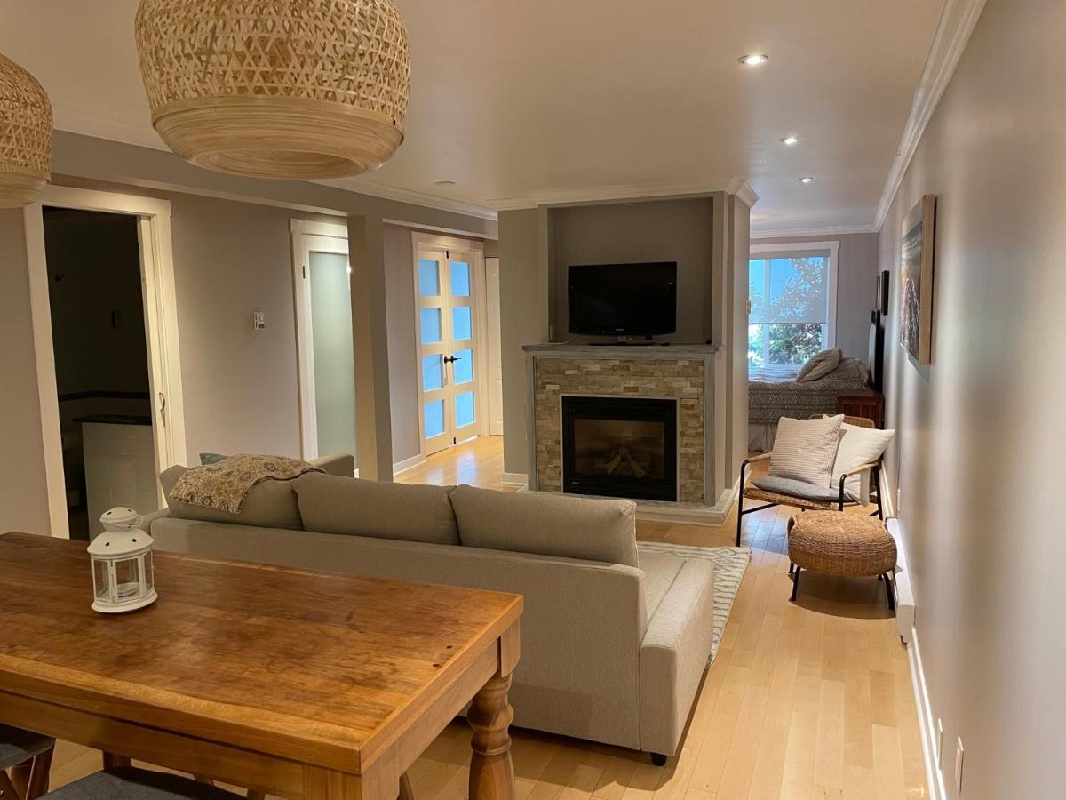 Les Chambres Roses West Kelowna Ngoại thất bức ảnh